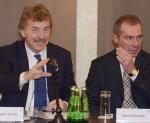 Zbigniew Boniek i Marek Koźmiński decyzję w sprawie nowej siedziby PZPN oddali specjalistom. Poznamy ją za tydzień 