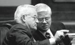 Leszek Miller i Jerzy Hausner w Sejmie, 13 listopada 2003 r.