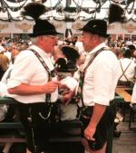 Oktoberfest doroczne święto piwa w Monachium, największe pijaństwo świata 