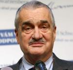 Karel Schwarzenberg może liczyć na 46 proc. głosów