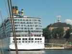 Wdrodze do norweskich fiordów cruisery zatrzymują się w Oslo