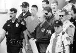 Timothy McVeigh (trzeci od lewej) pozostaje symbolem terroryzmu w Ameryce 