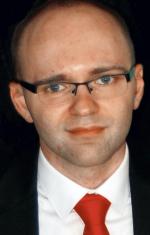 Sławomir  Śliwowski prawnik,  kieruje działem prawnym  w Kancelarii Perfect z siedzibą  w Sosnowcu 