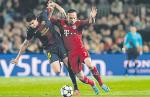 Franck Ribery nie bez przyczyny jest kapitanem Bayernu. To on dał w środę sygnał do ataku. 