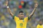 Neymar, twarz nowej Brazylii. Niewiele jeszcze wygrał, ale już jest wśród pięciu najlepiej zarabiających piłkarzy świata 