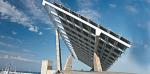 Ograniczenie dotacji może dotknąć także elektrowni slonecznych – na zdjęciu panele słoneczne w Barcelonie