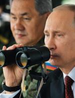 160 tys. żołnierzy uczestniczy w manewrach. Niektórym przyglądał się na Sachalinie Władimir Putin  