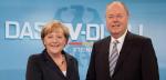 Lider SPD Peer Steinbrueck ma małe szanse wygrać z Angelą Merkel, ale dystans się zmniejsza