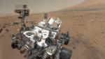 Autoportret Curiosity. Zdjęcie to montaż 55 obrazów wykonanych kamerami łazika