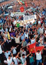 Kurdowie chcą więcej – demonstracja na rzecz autonomii w Diyarbakirze