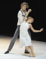 Aleksandra Liaszenko (Ofelia) i  Siergiej Popow (Hamlet) w spektaklu Polskiego Baletu Narodowego