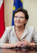 Nie łudźmy się, że opozycja byłaby  w stanie przeprowadzić Polskę przez ten niełatwy czas  – przekonuje Ewa Kopacz 