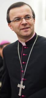 Bp Damian Bryl to wykładowca akademicki 