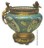 Od 42 tys. zł   rozpocznie się licytacja wazy emaliowanej z XVIII wieku 