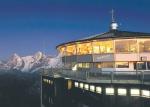 Z okien obrotowej restauracja Piz Gloria widać nawet Mont Blanc