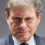 Leszek Balcerowicz uważa, że zmiany w OFE szkodzą rozwojowi gospodarki