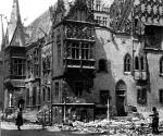 Serce miasta, Ratusz, w ruinie. Wiosna 1945 