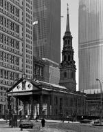 Nowojorski kościół św. Pawła w cieniu dwóch wież 
