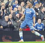 Samuel Eto'o – koszmar obrońców Manchesteru United. W niedzielę strzelił dla Chelsea trzy bramki.