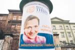 Róża Thun, europosłanka z PO na plakatach ze swoim zdjęciem, chwali się mieszkańcom Krakowa osiągnięciami w PE 