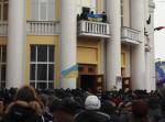 Sobota, 25 stycznia. Protest przed siedzibą obwodowej administracji w Winnicy. Tego dnia tłum wdarł się do gmachu