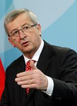<Jean-Claude Juncker przez 18 lat był szefem rządu Luksemburga, drugiego najmniejszego kraju Unii Europejskiej (po Malcie)