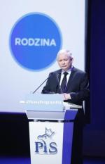 Jarosław Kaczyński uważa, że Polacy są zmęczeni Platformą