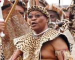 Prezydent RPA Jacob Zuma stylizuje się na afrykańskiego władcę