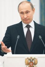 1 marca Rada Federacji upoważniła Putina do podjęcia działań zbrojnych
