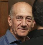 Ehud Olmert (68 lat) nie zna jeszcze wymiaru kary. Grozi mu więzienie 