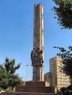 Pomnik Wdzięczności, jeden z tych, które miałyby być usunięte, cztery lata temu został... odnowiony (za 17 tys. zł)