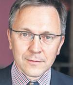 Krzysztof Rybiński jest profesorem  i rektorem  Akademii Finansów  i Biznesu Vistula  w Warszawie
