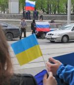 Donieck proukraińska manifestacja zagrożona przez rosyjską bojówkę – milicja się nie wtrąca