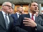 Radosław Sikorski i Frank-Walter Steinmeier wspólnie wyjeżdżali już do Kijowa (zdjęcie z 21 lutego)