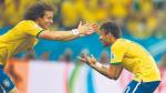 David Luiz (z lewej) bronił, Neymar strzelał – Brazylia pokonała Chorwację 3:1 