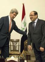 John Kerry  i Nuri  al-Maliki.  Dla sekretarza stanu premier Iraku nadal  jest partnerem, choć w Waszyngtonie pojawiały się głosy,  że powinien ustąpić 