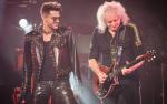 Wokalista Adam Lambert i gitarzysta Briam May, koncert grupy Queen w Madison Square Garden, Nowy Jork, lipiec 2014
