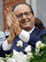 Żaden prezydent  w V Republice nie miał tak niskiego poparcia społecznego jak François Hollande 