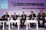 Uczestnicy debaty przyznali, że polscy sportowcy mieliby większe szanse na duże pieniądze od sponsorów, gdyby znali języki