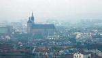 Unijne normy zanieczyszczenia powietrza są w Krakowie przekroczone przez prawię połowę  dni w roku 