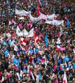 Paryska manifestacja przeciw rządowi i w obronie rodziny 
