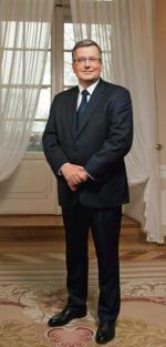 Bronisław Komorowski dobrze ocenia pierwsze tygodnie premier Ewy Kopacz 