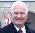 David Lloyd Johnston jest namiestnikiem Elżbiety II  w Kanadzie