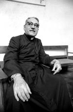 Arcybiskup Oscar Romero – niełatwy kandydat na ołtarze