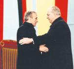 Helmut Kohl i Tadeusz Mazowiecki podczas spotkania w Krzyżowej 12 listopada 1989 r. 
