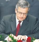 Bronisław Komorowski chce wzmocnić pozycję podatników  w sporach  z urzędami skarbowymi  