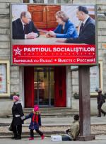„Razem  z Rosją!” – liderzy mołdawskich socjalistów reklamowali się na plakatach wraz  z Władimirem Putinem 