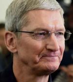 Tim Cook, szef Apple’a, wyróżnia się także wzrostem