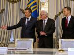 Szef polskiego MSZ ostatnio był w Kijowie ze swoim niemieckim i francuskim odpowiednikiem 21 lutego ub.r. Od lewej: Wiktor Janukowycz, Frank-Walter Steinmeier i Radosław Sikorski