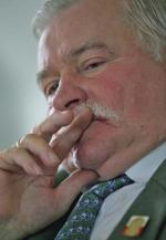 Lech Wałęsa pozytywnie ocenia Ewę Kopacz jako premiera